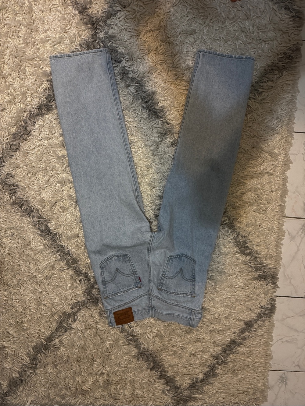 Levi Women's Ribcage High-Rise Straight Ankle Jeans- size 26